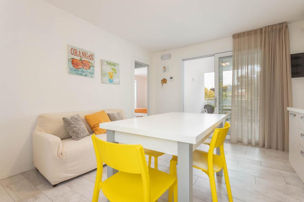 Blu Indaco Villa Elsa Lignano Sabbiadoro Eksteriør bilde